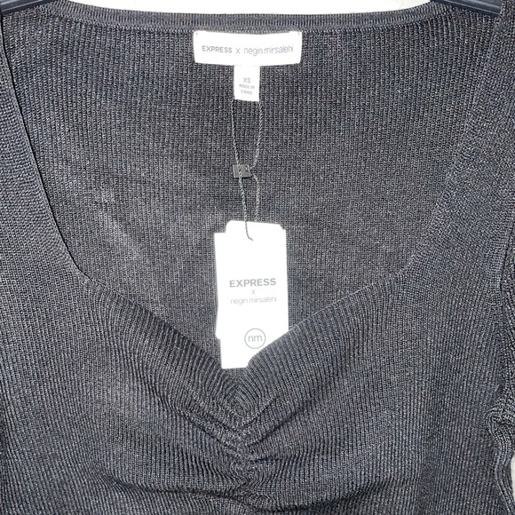 Puff Shoulder Sweatheart Neckline Top - Picture 4 of 6